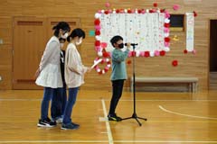 1年生を迎える会の様子2