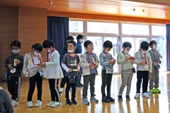 1年生を迎える会の様子12