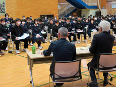 同窓会講話会の様子7