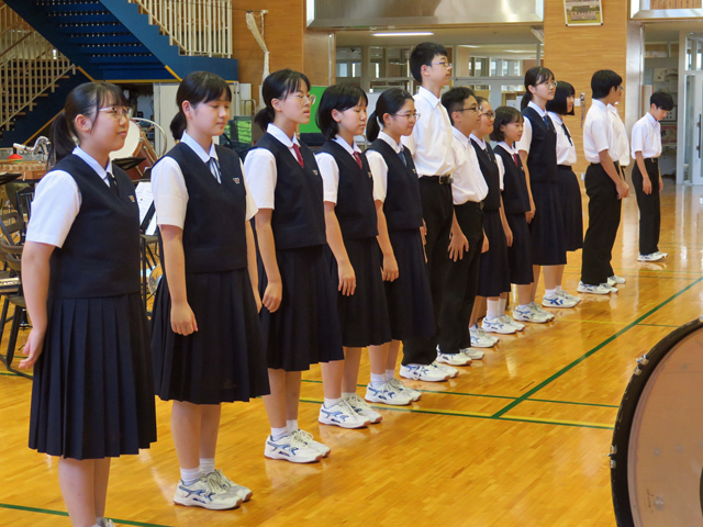 東北吹奏楽コンクール・全県水泳大会激励会の様子1