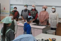 4年生　かぼちゃの調理
