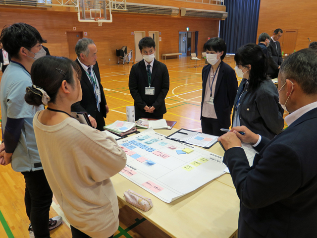 大潟村連携教育公開保育・授業研究協議会の様子8