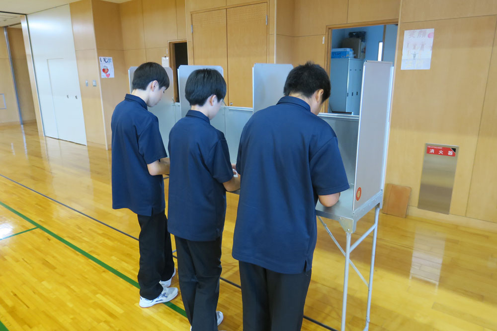 生徒会役員選挙の様子5