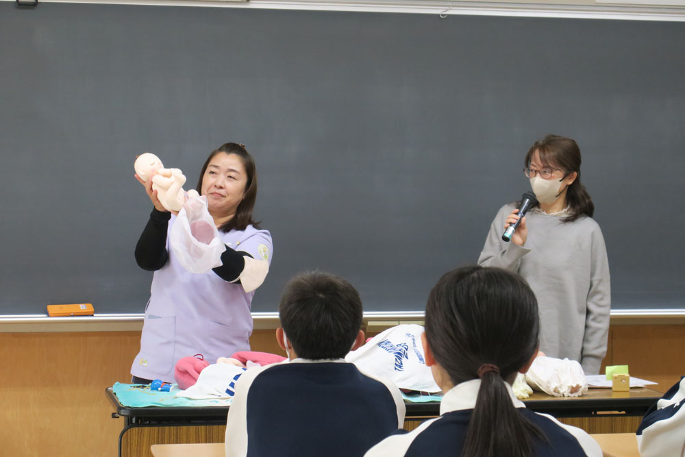 １年いのちの教室の様子2