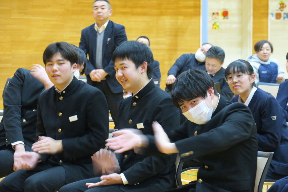 ３年生を励ます会の様子4