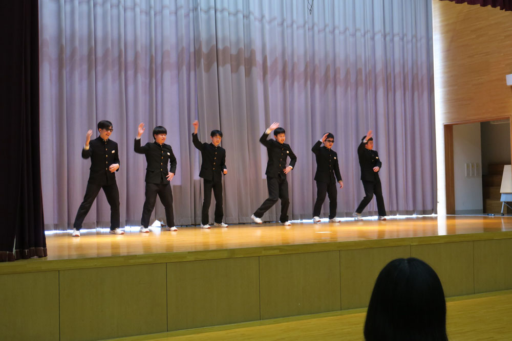 ３年生を励ます会の様子16