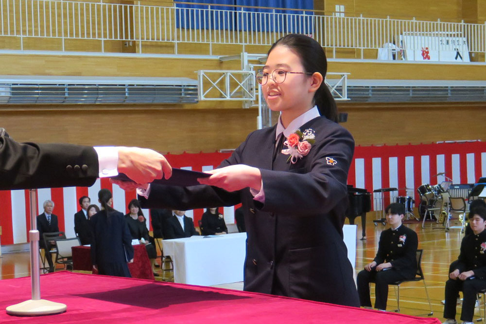 卒業証書授与式の様子11