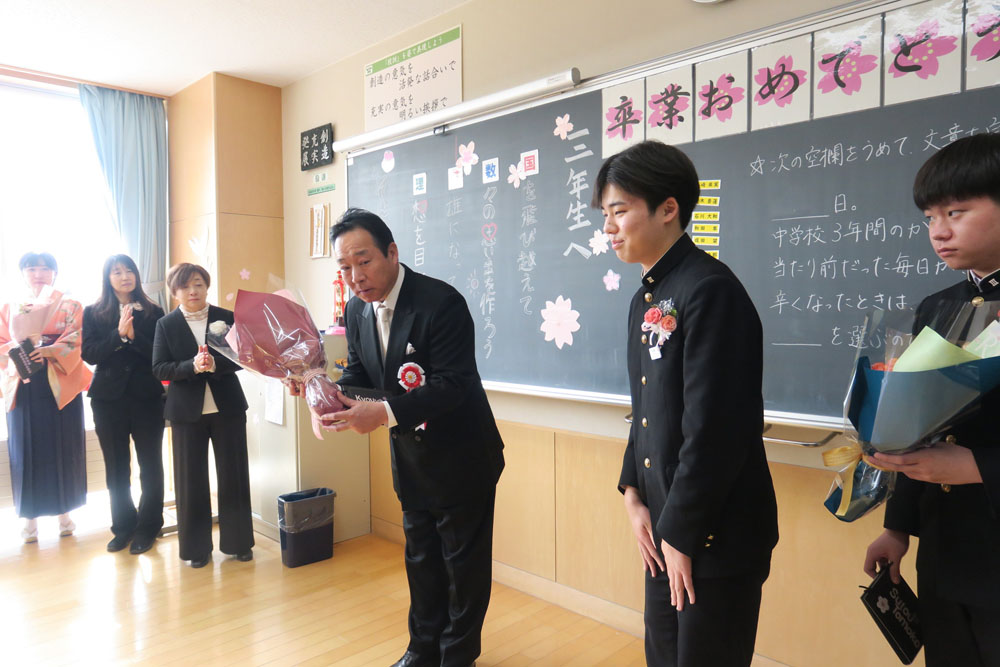 卒業証書授与式の様子46