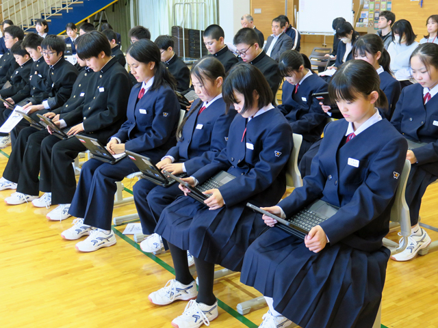 前期生徒総会の様子6