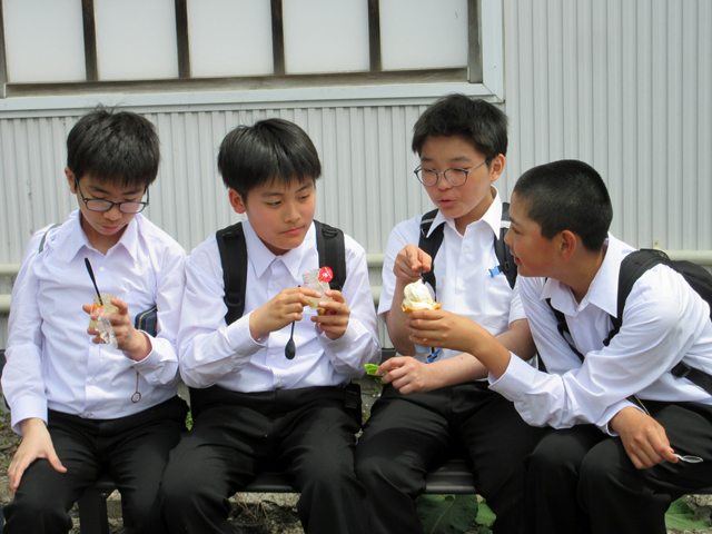 １年校外学習の様子11