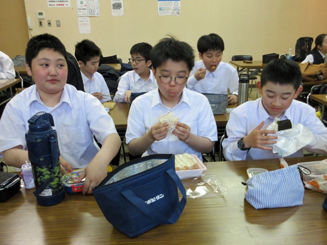 １年校外学習の様子13
