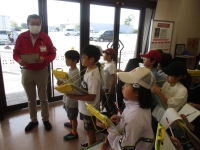 ３年生校外学習～マックスバリュ男鹿店・寒風山回転展望台