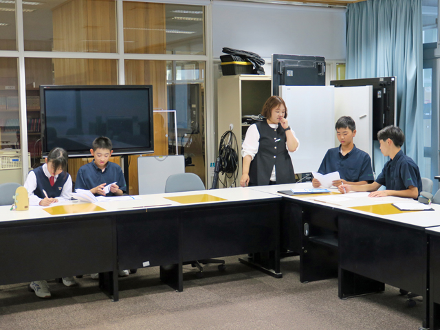 生徒会役員選挙の様子9